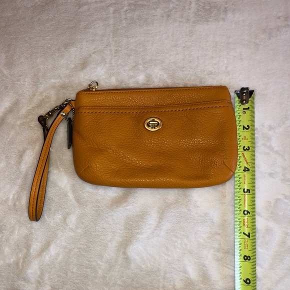 Coach wristlet- used only once. - Picture 5 of 6
